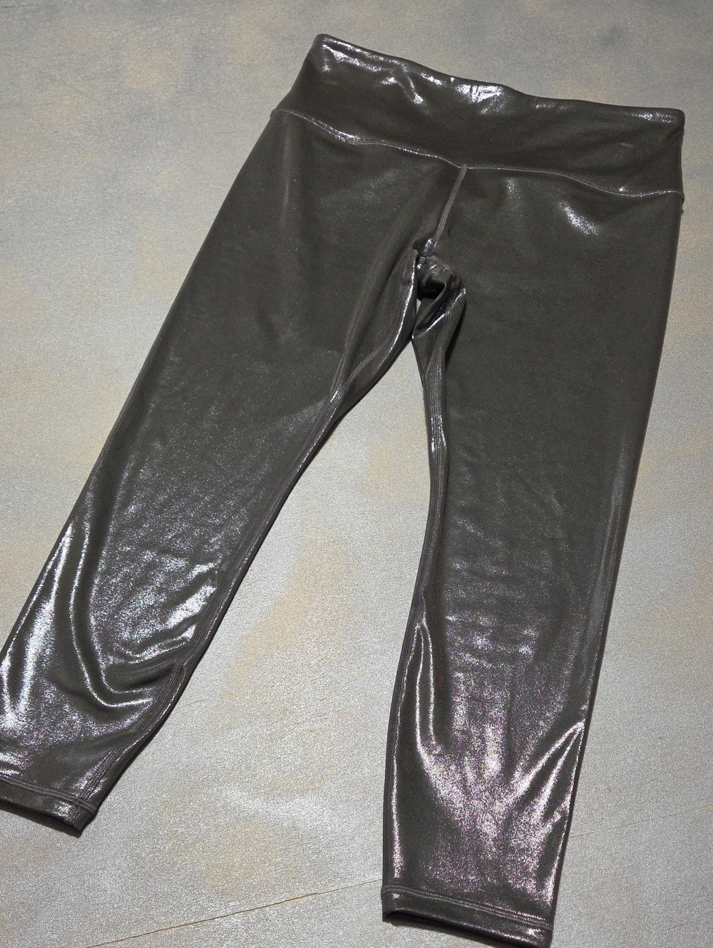 Athleta Metallic Black Capri Leggings